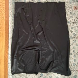 Faux silk skirt NWT